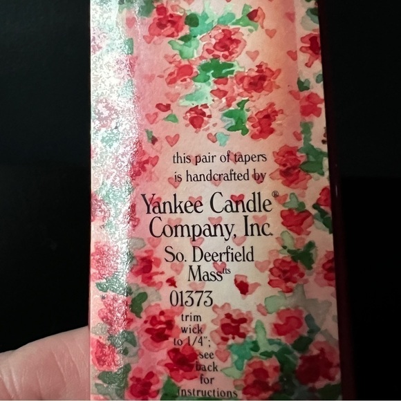 Yankee Candle Co Hearts and Flowers Taper Candles  Discontinued - Picture 5 of 6